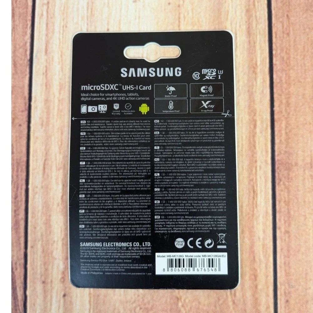 Samsung 128GB EVO Plus microSDXC UHS-I Card with SD Adapter MB-MC128G